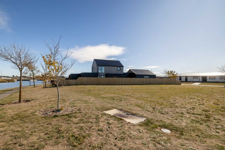 Photo of property in 1 The Esplanade, Pegasus, 7612