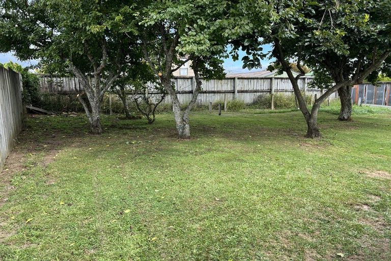 Photo of property in 35 English Street, St Andrews, Hamilton, 3200