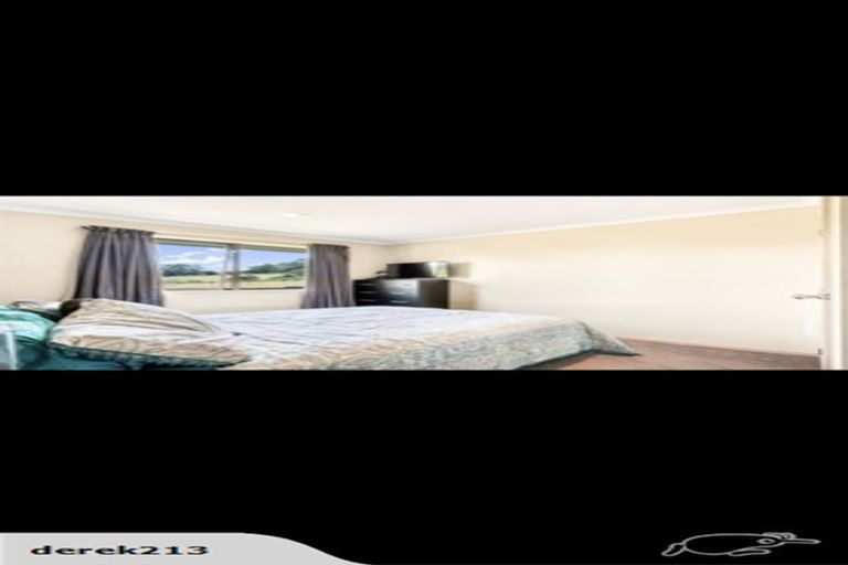 Photo of property in 70 South Kensington Way, Henderson, Auckland, 0612