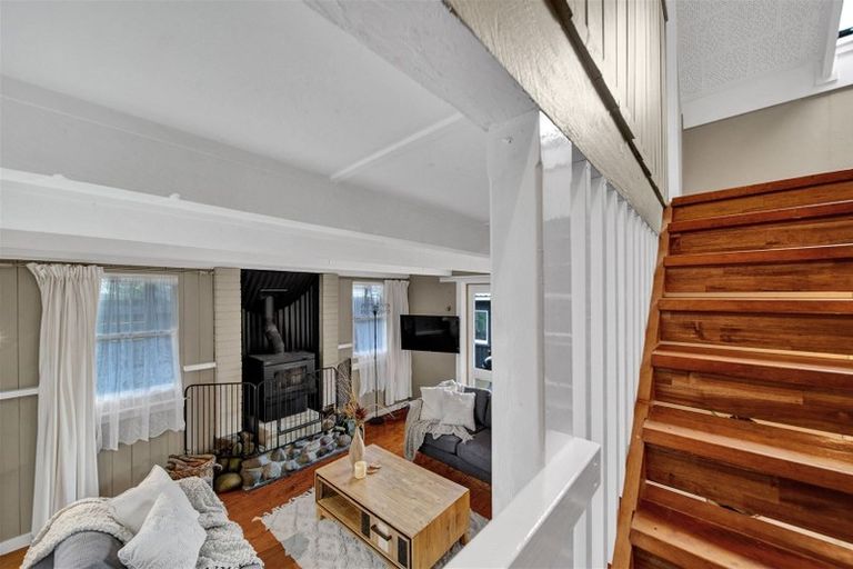 Photo of property in 18 Ohawe Terrace, Ohawe, Hawera, 4671