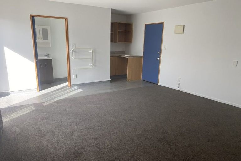 Photo of property in 287a Riccarton Road, Upper Riccarton, Christchurch, 8041