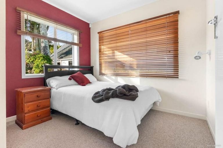 Photo of property in 10 Matatea Avenue, Pukekohe, 2120