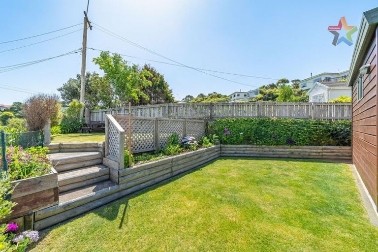 Photo of property in 36a Maungaraki Road, Korokoro, Lower Hutt, 5012