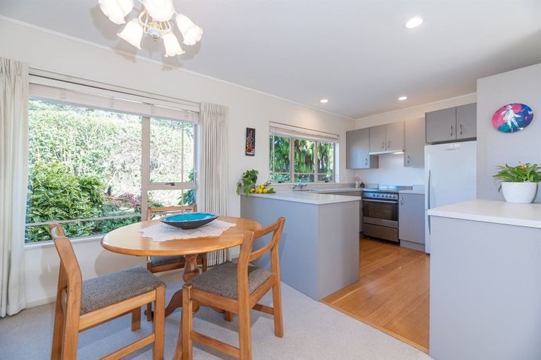 Photo of property in 1/13 Quebec Road, Milford, Auckland, 0620