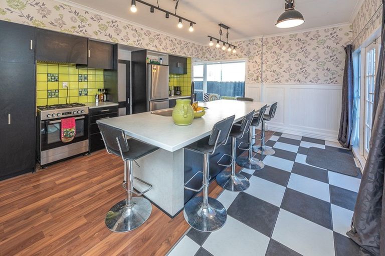 Photo of property in 29 Koromiko Road, Gonville, Whanganui, 4501