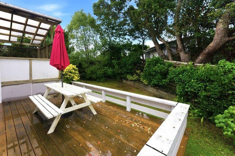 Photo of property in 10a Virginia Place, Whalers Gate, New Plymouth, 4310