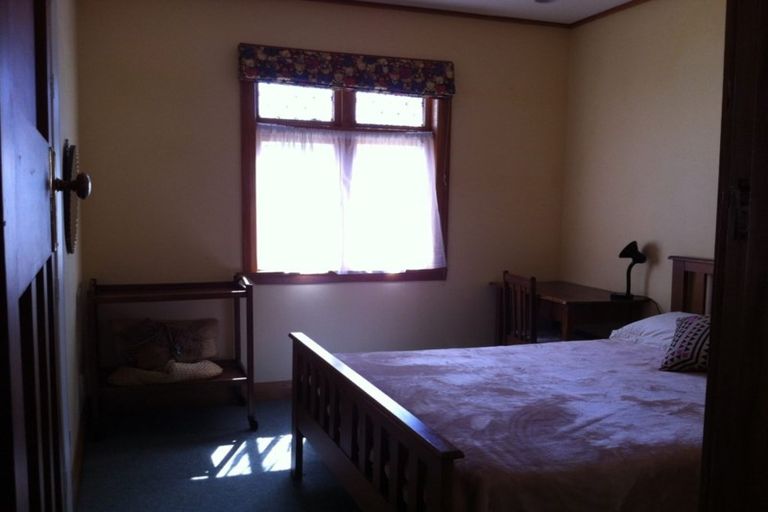 Photo of property in 11 Valentine Street, Alicetown, Lower Hutt, 5010