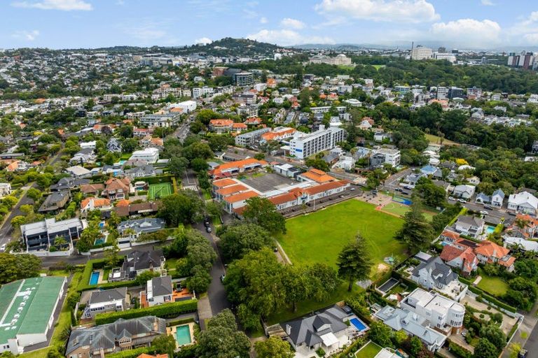 Photo of property in 83a St Stephens Avenue, Parnell, Auckland, 1052