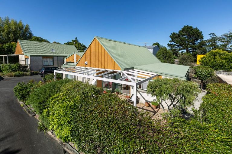 Photo of property in 9/34 Waipuia Place, Greenhithe, Auckland, 0632