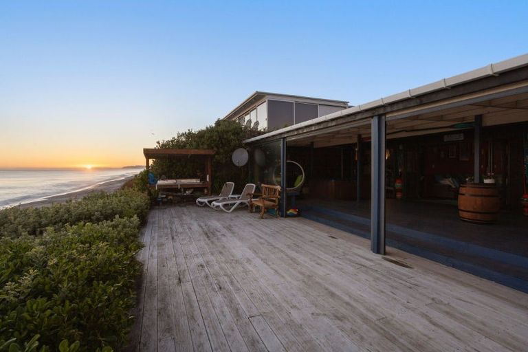 Photo of property in 159 Pukehina Parade, Pukehina, Te Puke, 3189