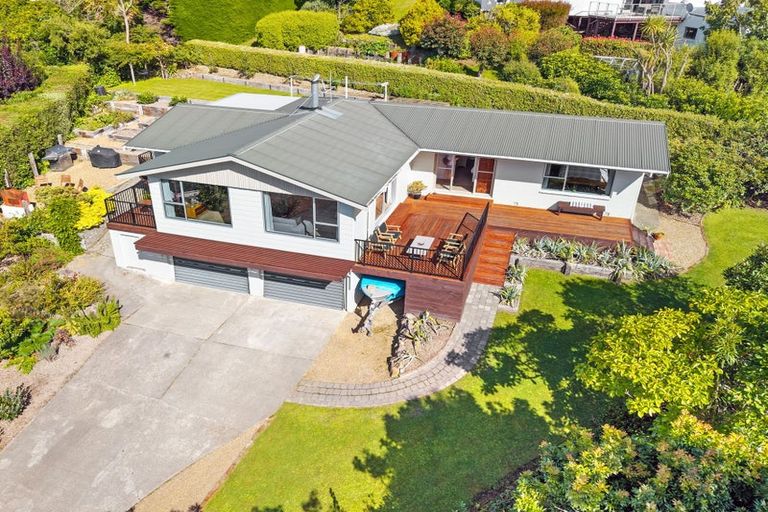Photo of property in 25 Zephyr Terrace, Governors Bay, Lyttelton, 8971