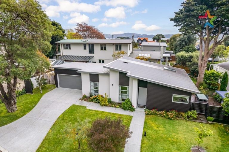 Photo of property in 5a Tawa Street, Eastbourne, Lower Hutt, 5013