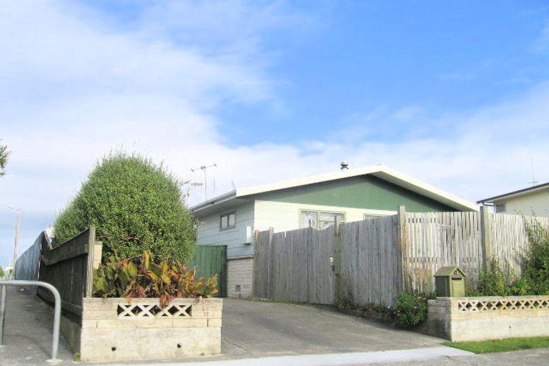 Photo of property in 15 Southwark Avenue, Tamatea, Napier, 4112
