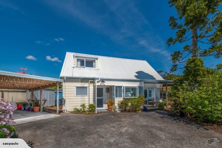 Photo of property in 1/105 Glendale Road, Glen Eden, Auckland, 0602