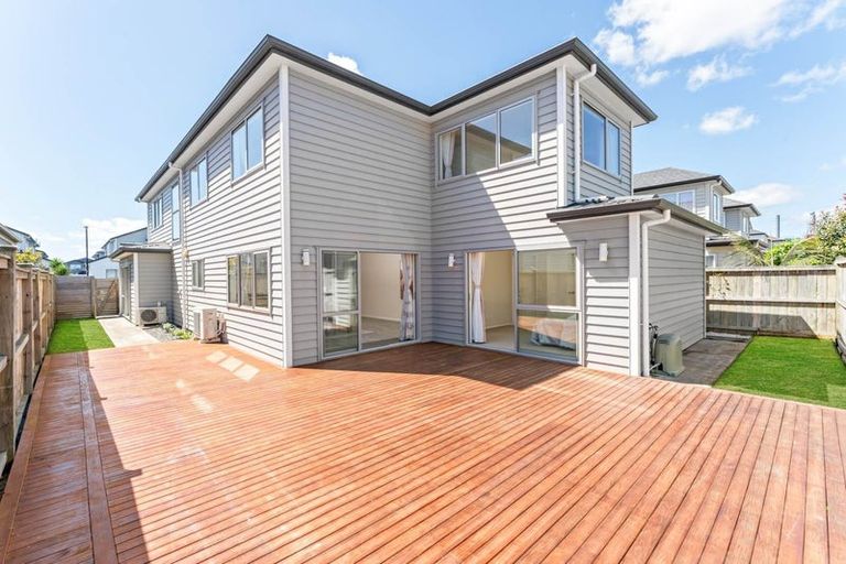 Photo of property in 11 Camp X Place, Whenuapai, Auckland, 0618