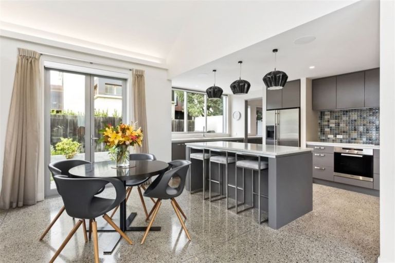 Photo of property in 63a Glandovey Road, Fendalton, Christchurch, 8052