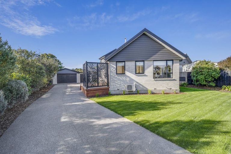 Photo of property in 11 Philomel Street, North New Brighton, Christchurch, 8083
