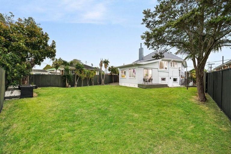 Photo of property in 44 Aurea Avenue, Pakuranga, Auckland, 2010