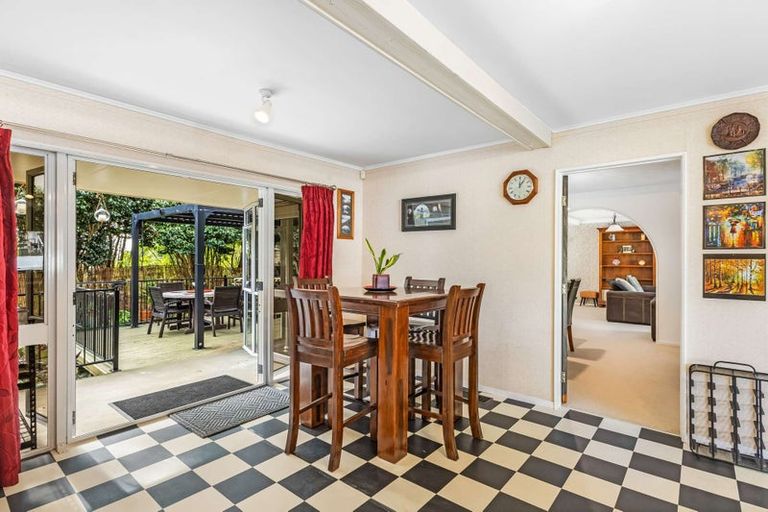 Photo of property in 55 Branch Road, Highlands Park, New Plymouth, 4312