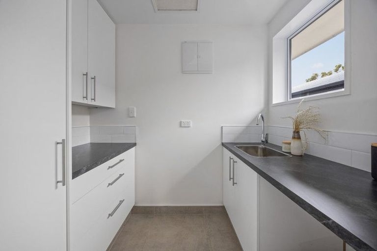 Photo of property in 25 Dunbarton Street, Redwood, Christchurch, 8051