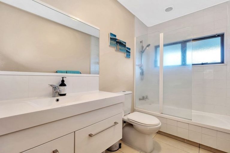 Photo of property in 7 Grantleigh Way, Pyes Pa, Tauranga, 3112