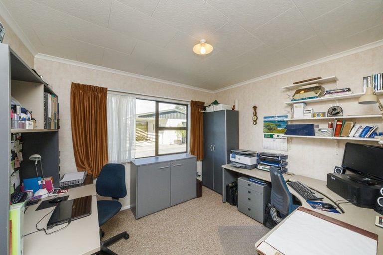 Photo of property in 580 Stoney Creek Road, Kelvin Grove, Palmerston North, 4470