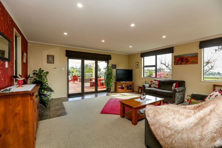 Photo of property in 210 Smart Road, Hillsborough, New Plymouth, 4372