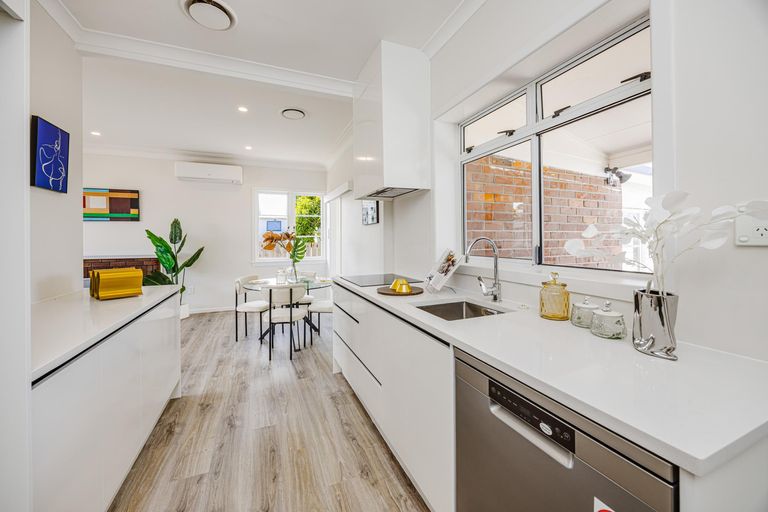 Photo of property in 13 Atkinson Avenue, Papatoetoe, Auckland, 2025