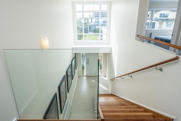 Photo of property in 11 Bay Lair Grove, Island Bay, Wellington, 6023