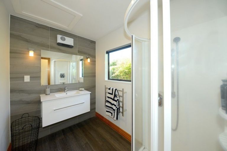 Photo of property in 17 Penlington Place, Akaroa, 7520