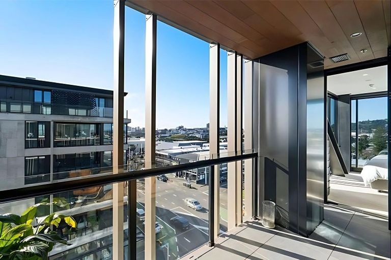 Photo of property in Crest Apartments, 407/199 Great North Road, Grey Lynn, Auckland, 1021