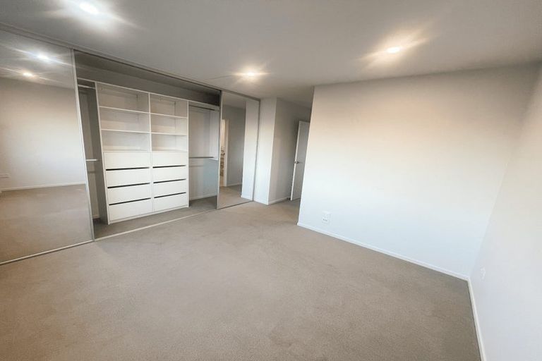 Photo of property in 22 Tahuhu Road, Mount Wellington, Auckland, 1062