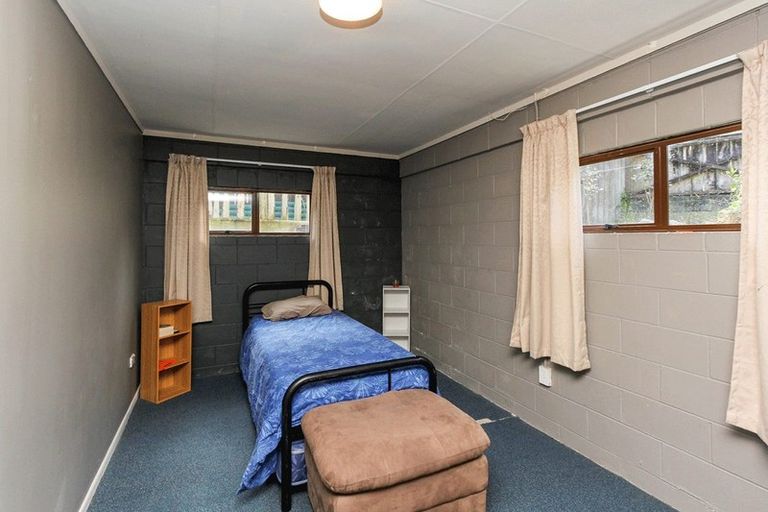 Photo of property in 5 Bronte Place, Whalers Gate, New Plymouth, 4310