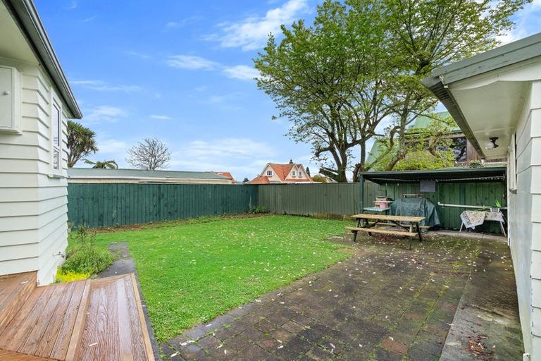 Photo of property in 11 Green Avenue, Levin, 5510