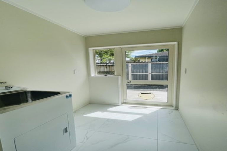 Photo of property in 53 Stratford Road, Manurewa, Auckland, 2105