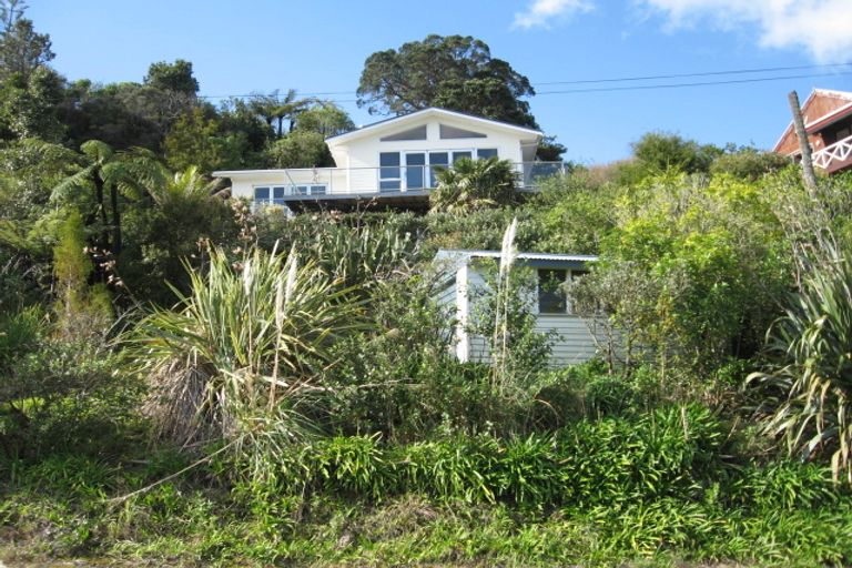 Photo of property in 190 Paku Drive, Tairua, 3508