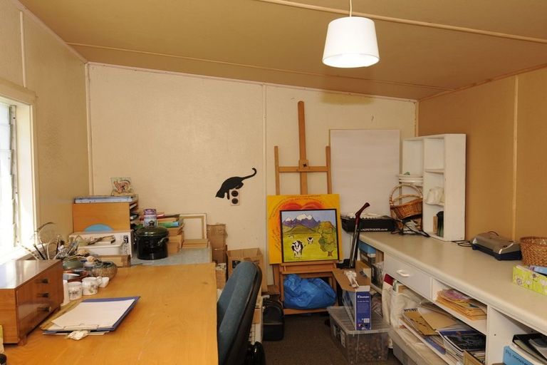 Photo of property in 104 Mill Road, Waimate, 7978