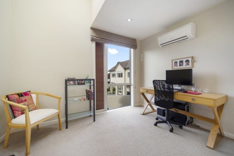 Photo of property in 24d Jellicoe Drive, Hamilton East, Hamilton, 3216