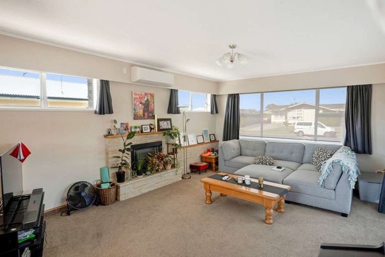 Photo of property in 26 Coventry Avenue, Tamatea, Napier, 4112