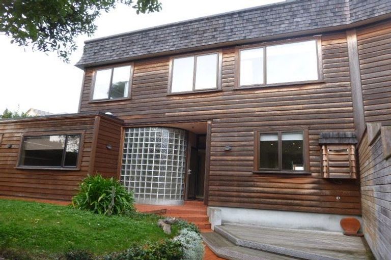 Photo of property in 1a Stormanstown Way, Seatoun, Wellington, 6022