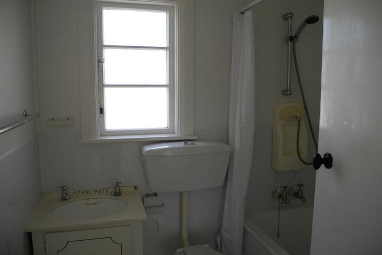 Photo of property in 58 Wilkin Street, Waimate, 7924