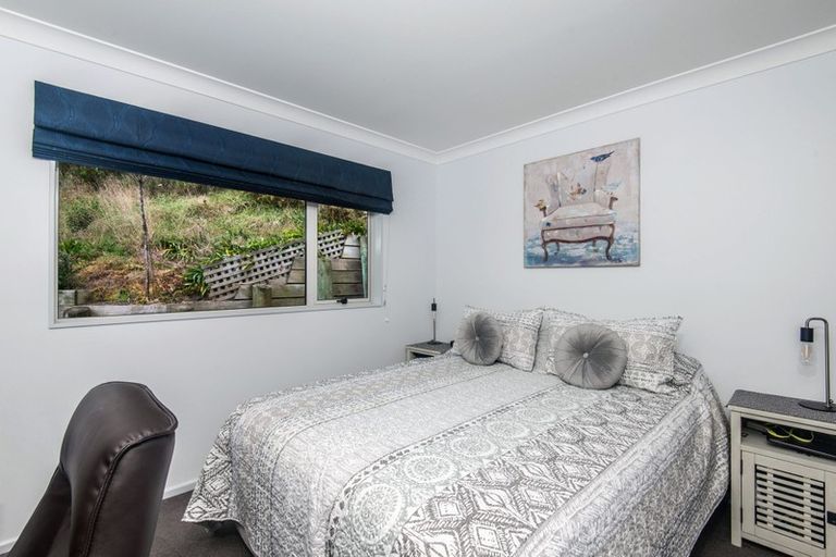 Photo of property in 11 Gennaker Lane, Whitby, Porirua, 5024
