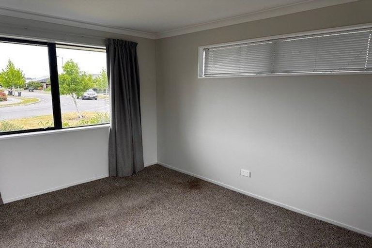 Photo of property in 122 Te Rito Street, Marshland, Christchurch, 8083