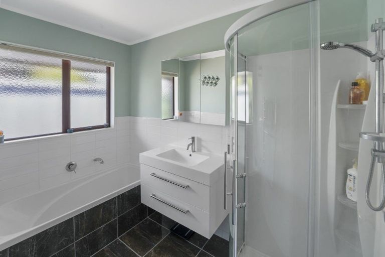 Photo of property in 23 Stead Crescent, Stoke, Nelson, 7011