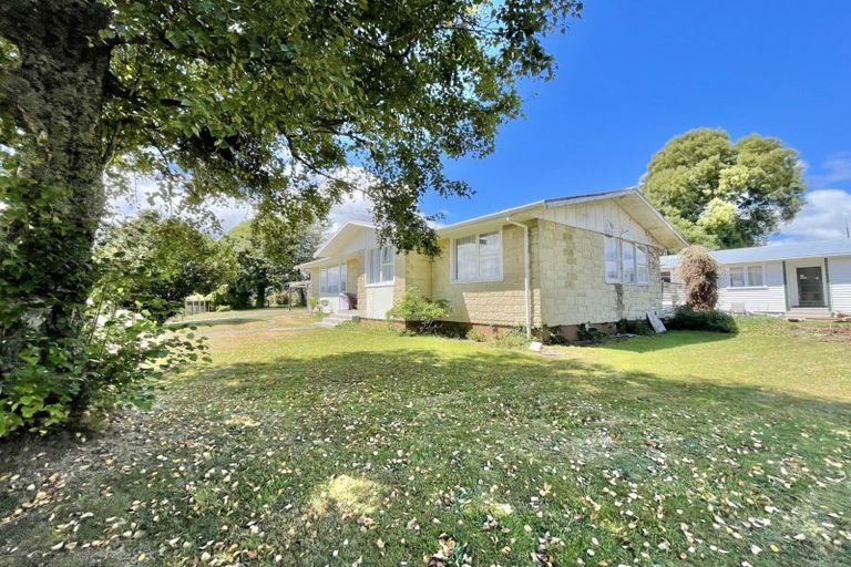 Photo of property in 83 Saint Andrews Drive, Tokoroa, 3420
