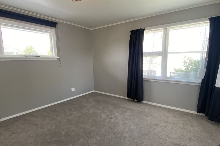 Photo of property in 1/6 Oakhurst Place, Russley, Christchurch, 8042