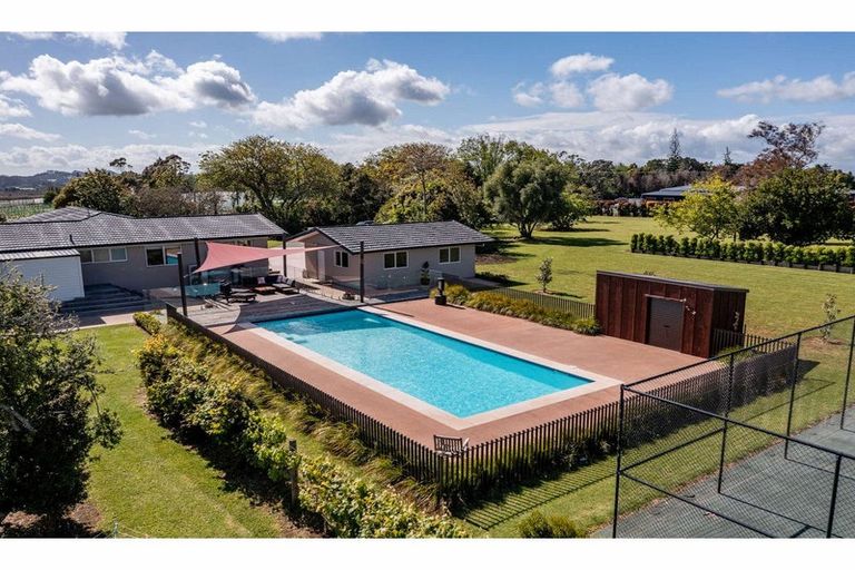 Photo of property in 410 Wiroa Road, Kerikeri, 0293