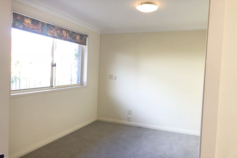 Photo of property in 36 Starlight Cove, Hobsonville, Auckland, 0618