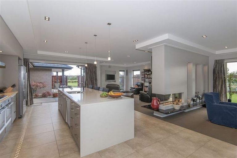 Photo of property in 197 Aberdeen Road, Prebbleton, 7604