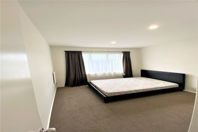 Photo of property in 16 Winfield Drive, Wigram, Christchurch, 8042